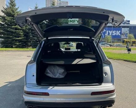 Сірий Ауді SQ7, об'ємом двигуна 4 л та пробігом 96 тис. км за 59900 $, фото 12 на Automoto.ua