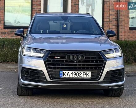 Серый Ауди SQ7, объемом двигателя 3.96 л и пробегом 96 тыс. км за 55750 $, фото 2 на Automoto.ua