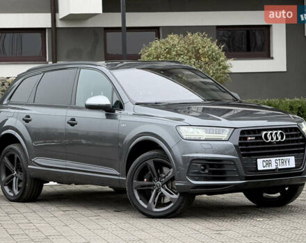 Сірий Ауді SQ7, об'ємом двигуна 4 л та пробігом 148 тис. км за 46999 $, фото 20 на Automoto.ua