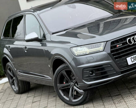 Сірий Ауді SQ7, об'ємом двигуна 4 л та пробігом 148 тис. км за 46999 $, фото 25 на Automoto.ua