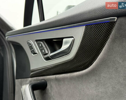 Сірий Ауді SQ7, об'ємом двигуна 4 л та пробігом 148 тис. км за 46999 $, фото 56 на Automoto.ua