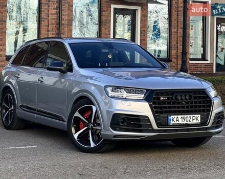 Серый Ауди SQ7, объемом двигателя 3.96 л и пробегом 96 тыс. км за 55750 $, фото 4 на Automoto.ua