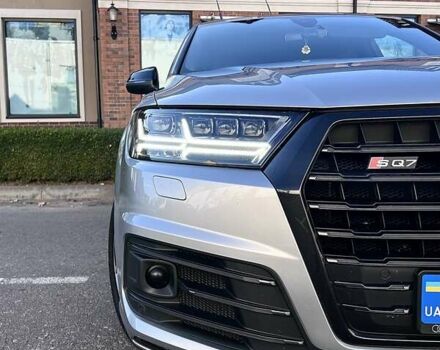 Серый Ауди SQ7, объемом двигателя 3.96 л и пробегом 96 тыс. км за 55750 $, фото 10 на Automoto.ua