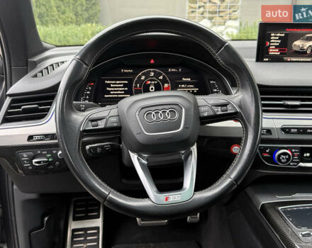 Сірий Ауді SQ7, об'ємом двигуна 4 л та пробігом 148 тис. км за 46999 $, фото 82 на Automoto.ua