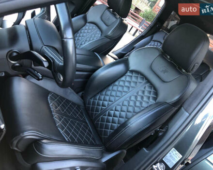 Серый Ауди SQ7, объемом двигателя 3.96 л и пробегом 103 тыс. км за 62000 $, фото 74 на Automoto.ua