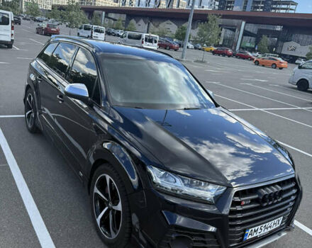 Серый Ауди SQ7, объемом двигателя 3.96 л и пробегом 173 тыс. км за 49999 $, фото 6 на Automoto.ua