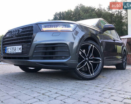 Серый Ауди SQ7, объемом двигателя 3.96 л и пробегом 103 тыс. км за 62000 $, фото 70 на Automoto.ua