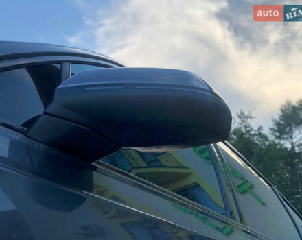 Серый Ауди SQ7, объемом двигателя 3.96 л и пробегом 103 тыс. км за 62000 $, фото 55 на Automoto.ua