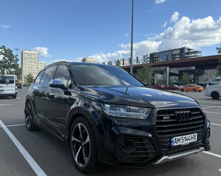 Серый Ауди SQ7, объемом двигателя 3.96 л и пробегом 173 тыс. км за 49999 $, фото 2 на Automoto.ua
