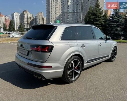 Сірий Ауді SQ7, об'ємом двигуна 4 л та пробігом 96 тис. км за 59900 $, фото 7 на Automoto.ua