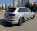 Сірий Ауді SQ7, об'ємом двигуна 4 л та пробігом 96 тис. км за 59900 $, фото 7 на Automoto.ua