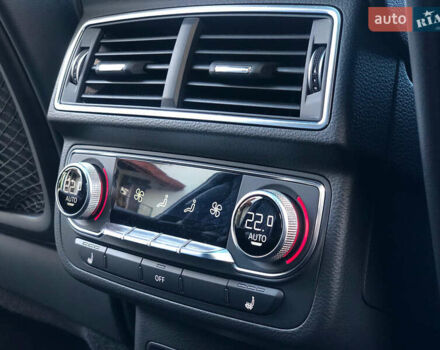 Серый Ауди SQ7, объемом двигателя 3.96 л и пробегом 103 тыс. км за 62000 $, фото 103 на Automoto.ua