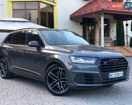 Серый Ауди SQ7, объемом двигателя 3.96 л и пробегом 103 тыс. км за 62000 $, фото 2 на Automoto.ua