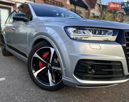 Серый Ауди SQ7, объемом двигателя 3.96 л и пробегом 96 тыс. км за 55750 $, фото 11 на Automoto.ua