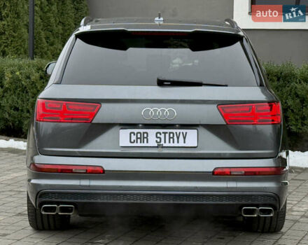 Сірий Ауді SQ7, об'ємом двигуна 4 л та пробігом 148 тис. км за 46999 $, фото 38 на Automoto.ua