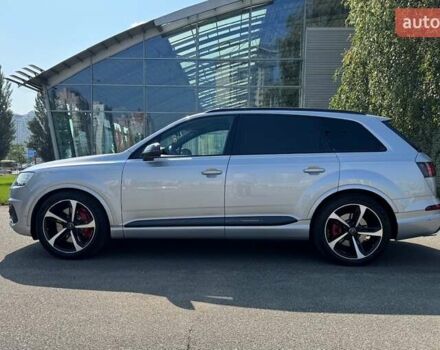 Сірий Ауді SQ7, об'ємом двигуна 4 л та пробігом 96 тис. км за 59900 $, фото 21 на Automoto.ua