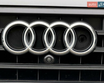 Сірий Ауді SQ7, об'ємом двигуна 4 л та пробігом 148 тис. км за 46999 $, фото 13 на Automoto.ua