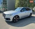 Серый Ауди SQ7, объемом двигателя 4 л и пробегом 96 тыс. км за 59900 $, фото 1 на Automoto.ua