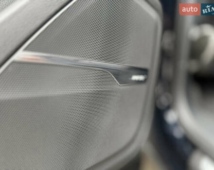 Сірий Ауді SQ7, об'ємом двигуна 4 л та пробігом 170 тис. км за 44900 $, фото 11 на Automoto.ua