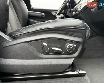 Сірий Ауді SQ7, об'ємом двигуна 4 л та пробігом 148 тис. км за 46999 $, фото 53 на Automoto.ua