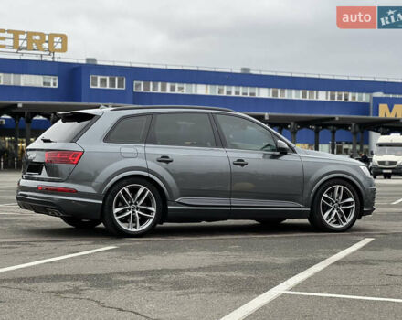 Серый Ауди SQ7, объемом двигателя 3.96 л и пробегом 232 тыс. км за 46000 $, фото 8 на Automoto.ua