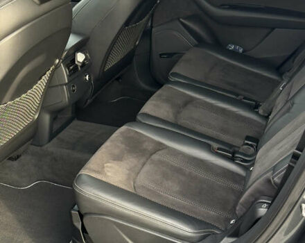 Сірий Ауді SQ7, об'ємом двигуна 3.96 л та пробігом 174 тис. км за 55800 $, фото 18 на Automoto.ua