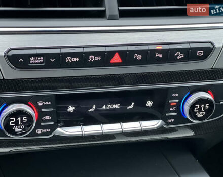 Серый Ауди SQ7, объемом двигателя 3.96 л и пробегом 232 тыс. км за 46000 $, фото 36 на Automoto.ua