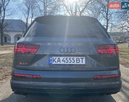 Серый Ауди SQ7, объемом двигателя 3.96 л и пробегом 138 тыс. км за 61000 $, фото 7 на Automoto.ua
