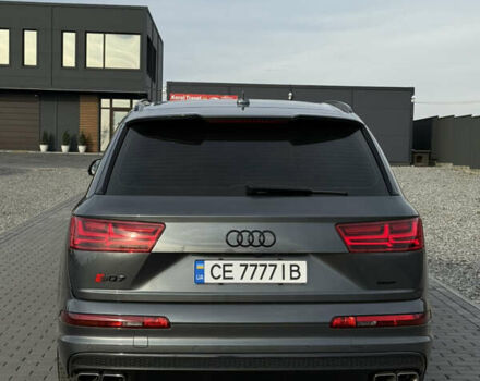 Сірий Ауді SQ7, об'ємом двигуна 3.96 л та пробігом 174 тис. км за 55800 $, фото 1 на Automoto.ua