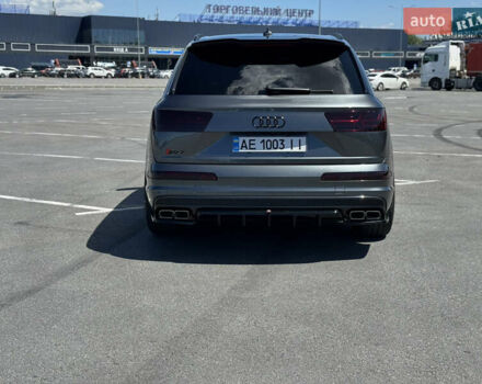 Серый Ауди SQ7, объемом двигателя 3.96 л и пробегом 174 тыс. км за 57500 $, фото 8 на Automoto.ua