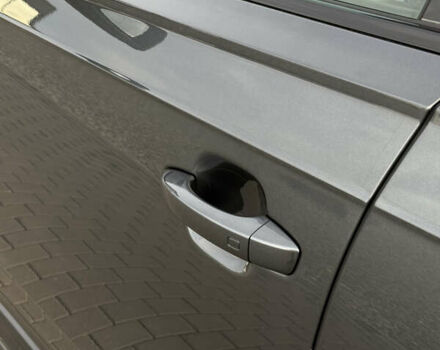 Сірий Ауді SQ7, об'ємом двигуна 3.96 л та пробігом 174 тис. км за 55800 $, фото 9 на Automoto.ua