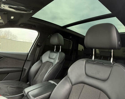 Сірий Ауді SQ7, об'ємом двигуна 3.96 л та пробігом 174 тис. км за 55800 $, фото 16 на Automoto.ua