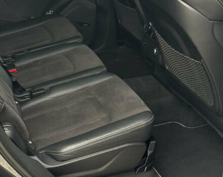 Сірий Ауді SQ7, об'ємом двигуна 3.96 л та пробігом 174 тис. км за 55800 $, фото 25 на Automoto.ua