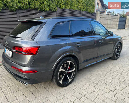 Сірий Ауді SQ7, об'ємом двигуна 3.96 л та пробігом 218 тис. км за 72800 $, фото 13 на Automoto.ua