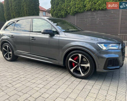 Сірий Ауді SQ7, об'ємом двигуна 3.96 л та пробігом 218 тис. км за 72800 $, фото 3 на Automoto.ua