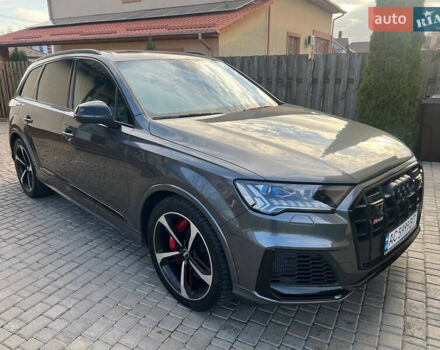 Сірий Ауді SQ7, об'ємом двигуна 3.96 л та пробігом 218 тис. км за 72800 $, фото 1 на Automoto.ua