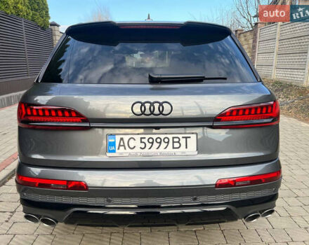 Сірий Ауді SQ7, об'ємом двигуна 3.96 л та пробігом 218 тис. км за 72800 $, фото 11 на Automoto.ua