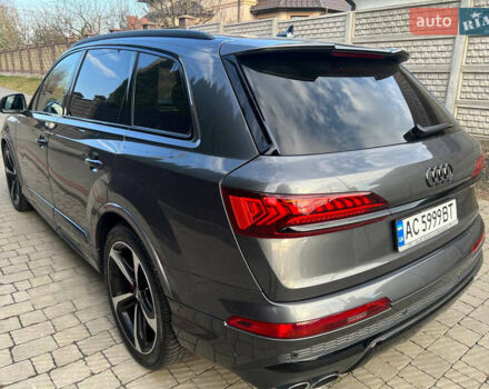 Сірий Ауді SQ7, об'ємом двигуна 3.96 л та пробігом 218 тис. км за 72800 $, фото 12 на Automoto.ua
