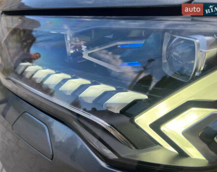 Сірий Ауді SQ7, об'ємом двигуна 3.96 л та пробігом 218 тис. км за 72800 $, фото 26 на Automoto.ua