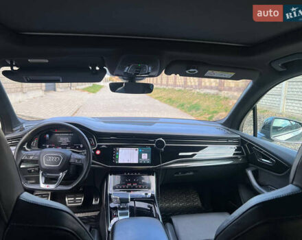 Сірий Ауді SQ7, об'ємом двигуна 3.96 л та пробігом 218 тис. км за 72800 $, фото 35 на Automoto.ua