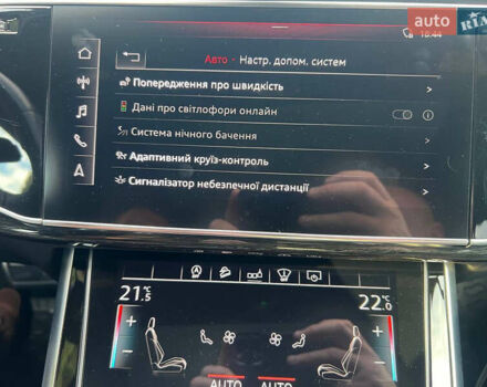 Сірий Ауді SQ7, об'ємом двигуна 3.96 л та пробігом 218 тис. км за 72800 $, фото 51 на Automoto.ua