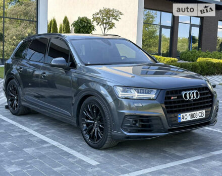 Сірий Ауді SQ7, об'ємом двигуна 4 л та пробігом 140 тис. км за 68500 $, фото 6 на Automoto.ua