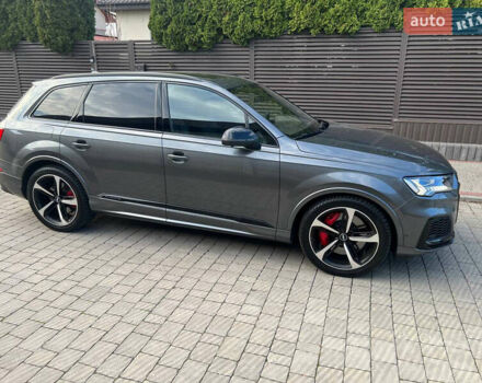 Сірий Ауді SQ7, об'ємом двигуна 3.96 л та пробігом 218 тис. км за 72800 $, фото 9 на Automoto.ua