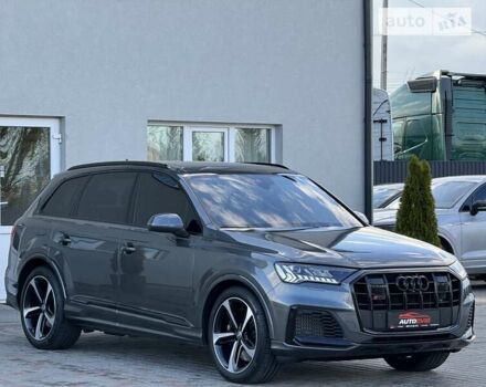 Серый Ауди SQ7, объемом двигателя 4 л и пробегом 70 тыс. км за 87999 $, фото 1 на Automoto.ua