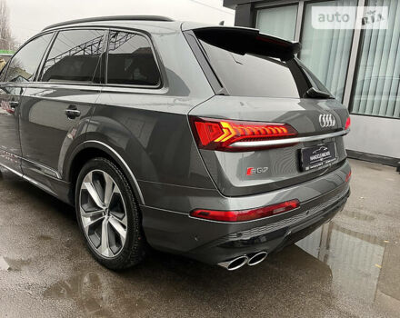 Сірий Ауді SQ7, об'ємом двигуна 4 л та пробігом 53 тис. км за 117000 $, фото 9 на Automoto.ua