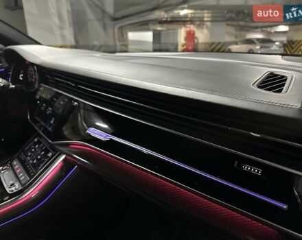 Ауди SQ7 2020 в Киеве на Automoto.ua Серый Ауди SQ7, объемом двигателя 4 л и пробегом 90 тыс. км за 68700 $, фото 86 на Automoto.ua