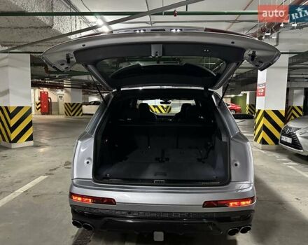Ауди SQ7 2020 в Киеве на Automoto.ua Серый Ауди SQ7, объемом двигателя 4 л и пробегом 90 тыс. км за 68700 $, фото 89 на Automoto.ua