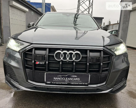 Сірий Ауді SQ7, об'ємом двигуна 4 л та пробігом 53 тис. км за 117000 $, фото 11 на Automoto.ua