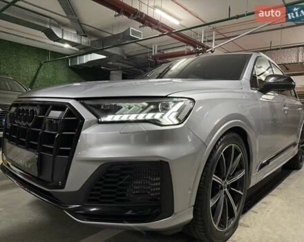 Ауди SQ7 2020 в Киеве на Automoto.ua Серый Ауди SQ7, объемом двигателя 4 л и пробегом 90 тыс. км за 68700 $, фото 5 на Automoto.ua
