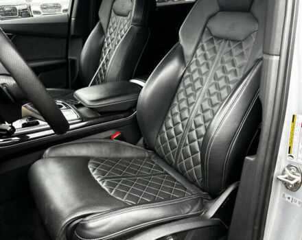 Серый Ауди SQ7, объемом двигателя 4 л и пробегом 78 тыс. км за 42000 $, фото 10 на Automoto.ua